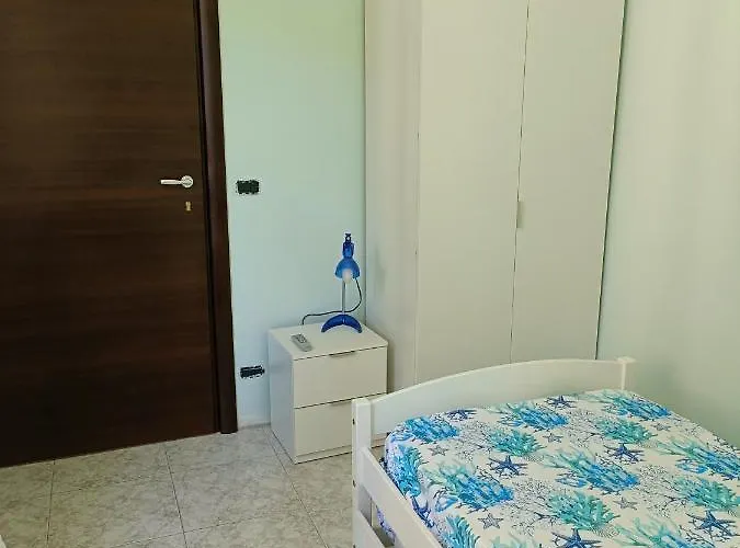 Life בית הארחה